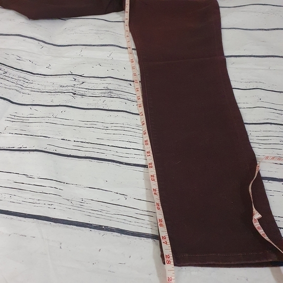 Velvet by Graham & Spencer Burgundy Pant Size 27 - Picture 5 of 7